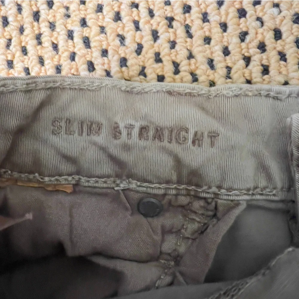 American Eagle Jeans - Picture 3 of 4